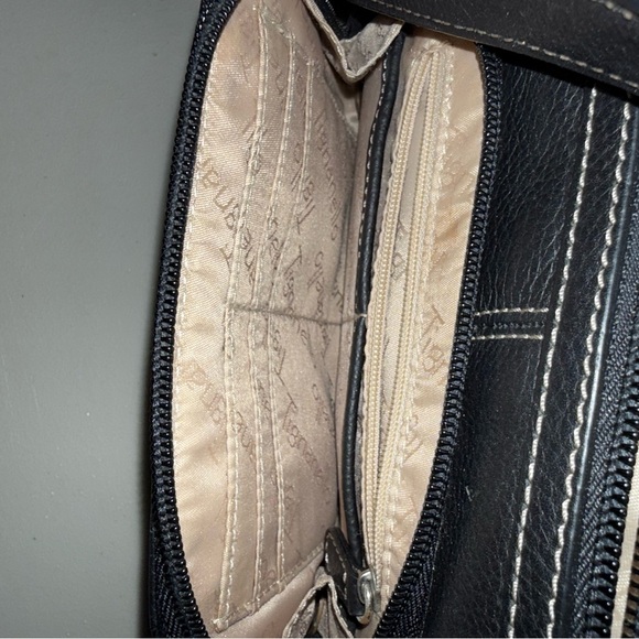 Tignanello Black Leather Crossbody Bag - Picture 3 of 5